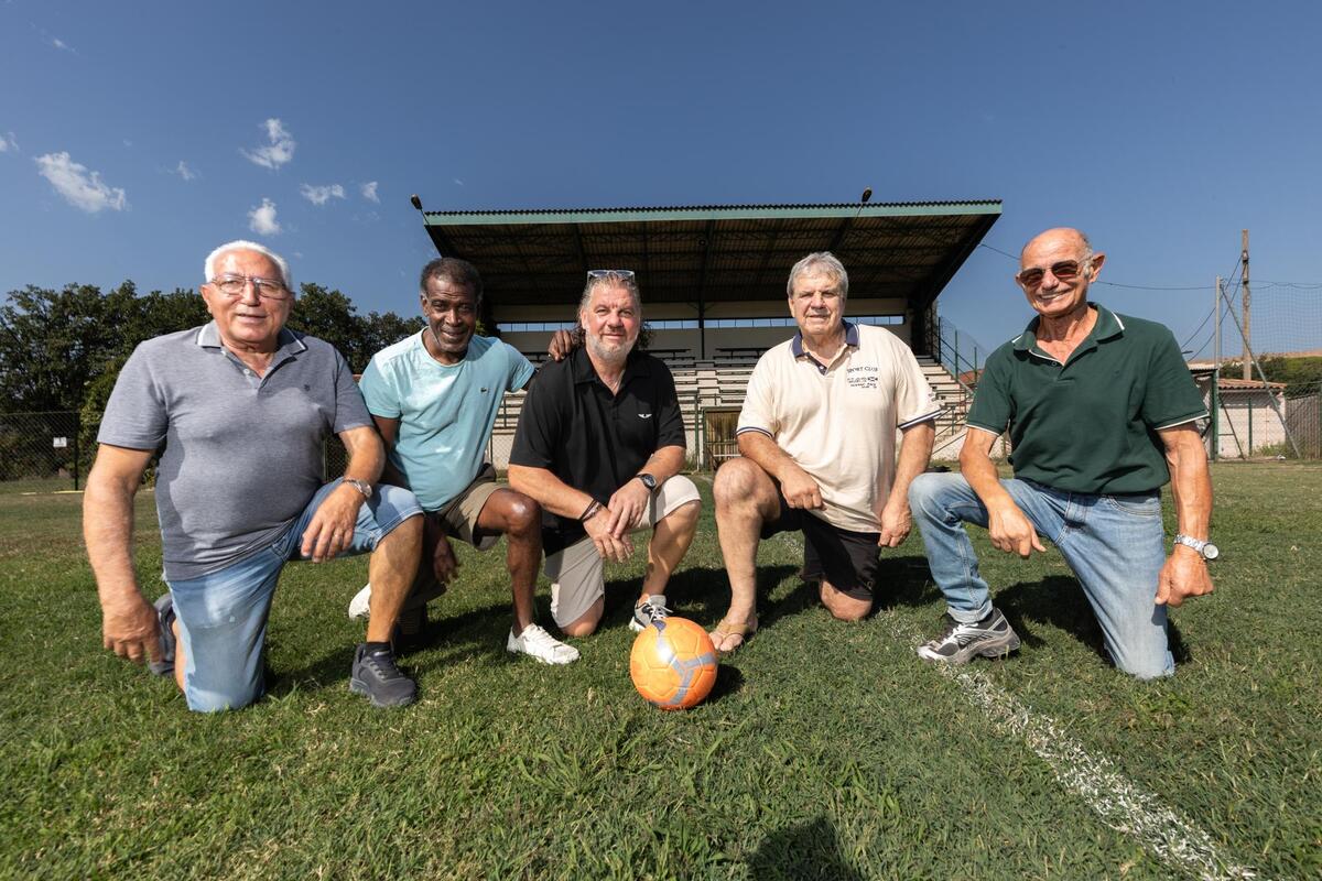 « Après une partie de manille pagnolesque, un groupe s’est constitué… » : depuis 1906, on retrace l’étonnante histoire de ce club de foot varois qui fête ses 120 ans