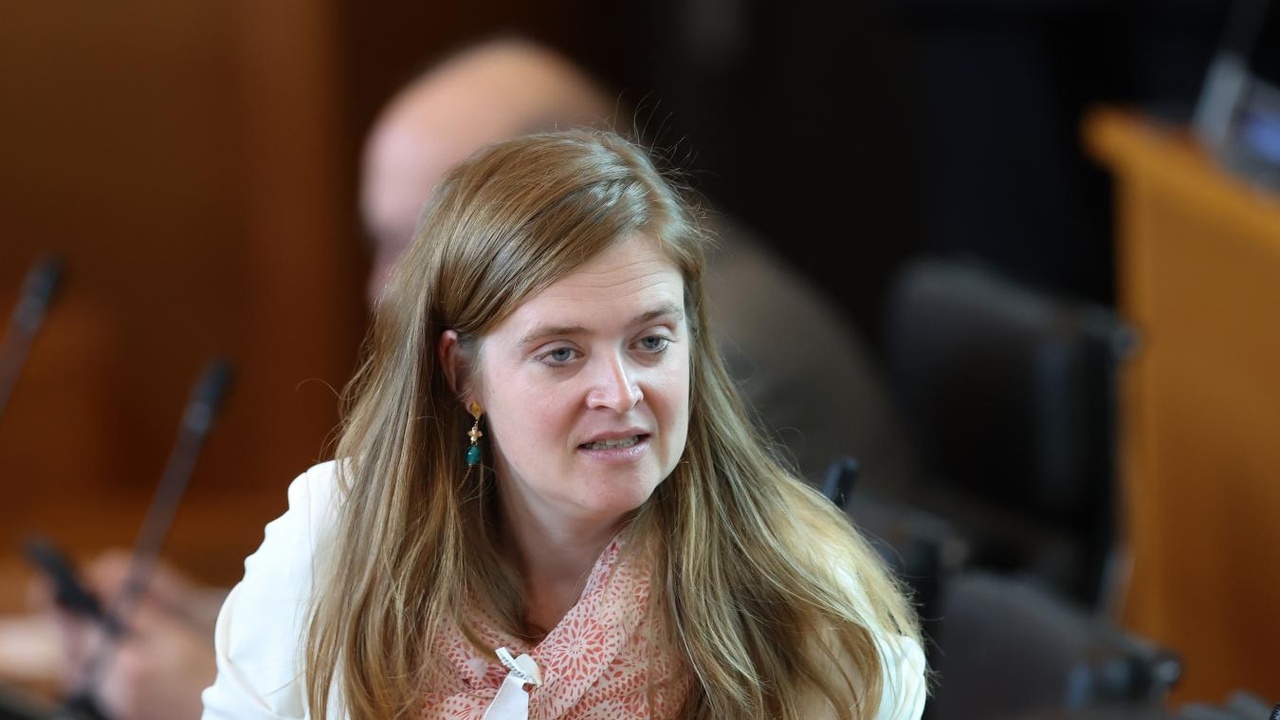 Incendie dans les Fagnes : « il faut revoir la chaine décisionnelle », Anne-Catherine Dalcq plaide pour une réforme