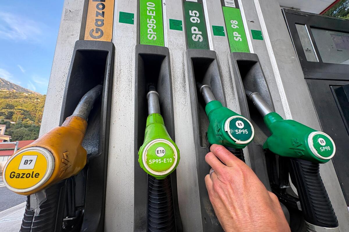 Carburants : malgré des prix en hausse, le gouvernement reste « défavorable » à des aides « plus générales »