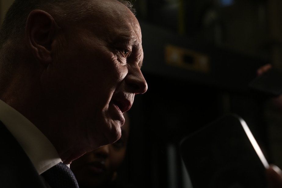 Invasion militaire du Canada par les É.-U. | Même les scénarios improbables doivent être analysés, soutient le gouvernement