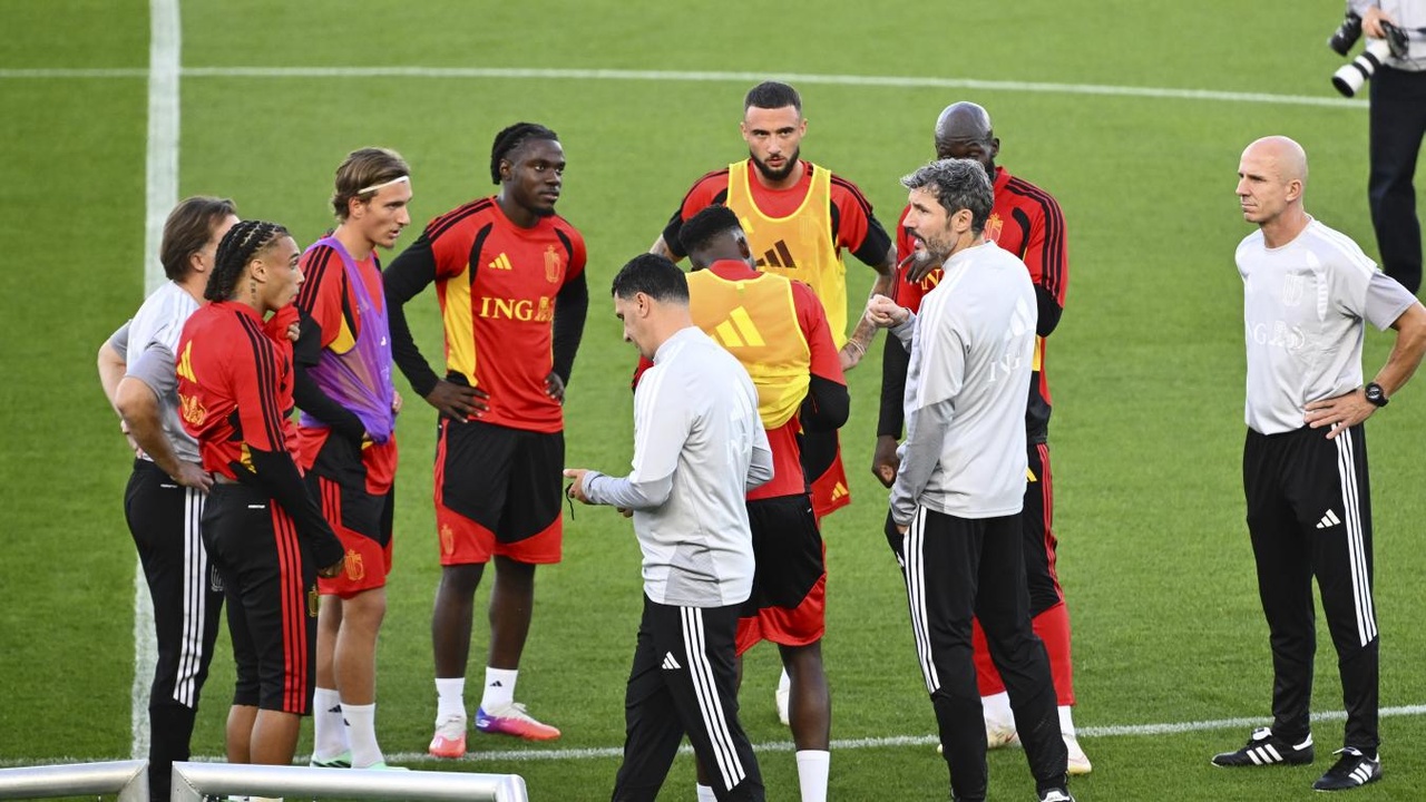 Nations League : les Diables rouges à Rome pour prendre leurs marques avec Mark van Bommel