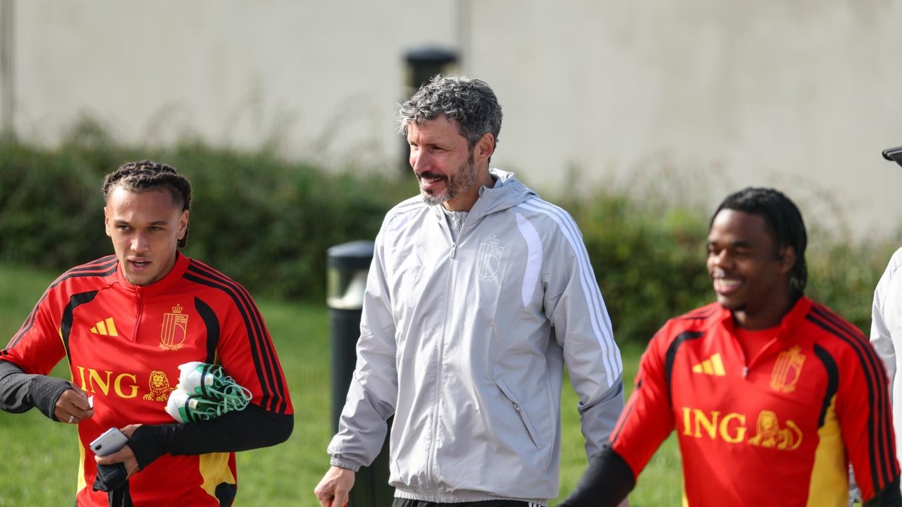 Pourquoi Mark van Bommel est contraint de se priver de trois Diables rouges face à l’Italie