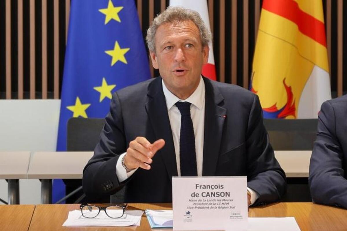 « L’alliance entre la fidélité et le mouvement » : pressenti pour prendre la tête de la Région, François de Canson livre sa feuille de route 2026-2027 aux élus de La Londe