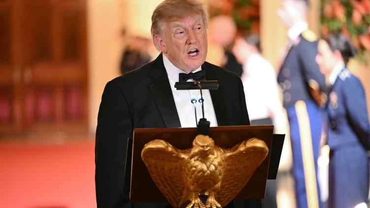 Trump a bien montré à Xi le chantier de la future salle de bal de la Maison Blanche